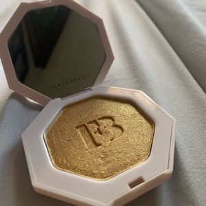 Fenty Beauty Highlighter